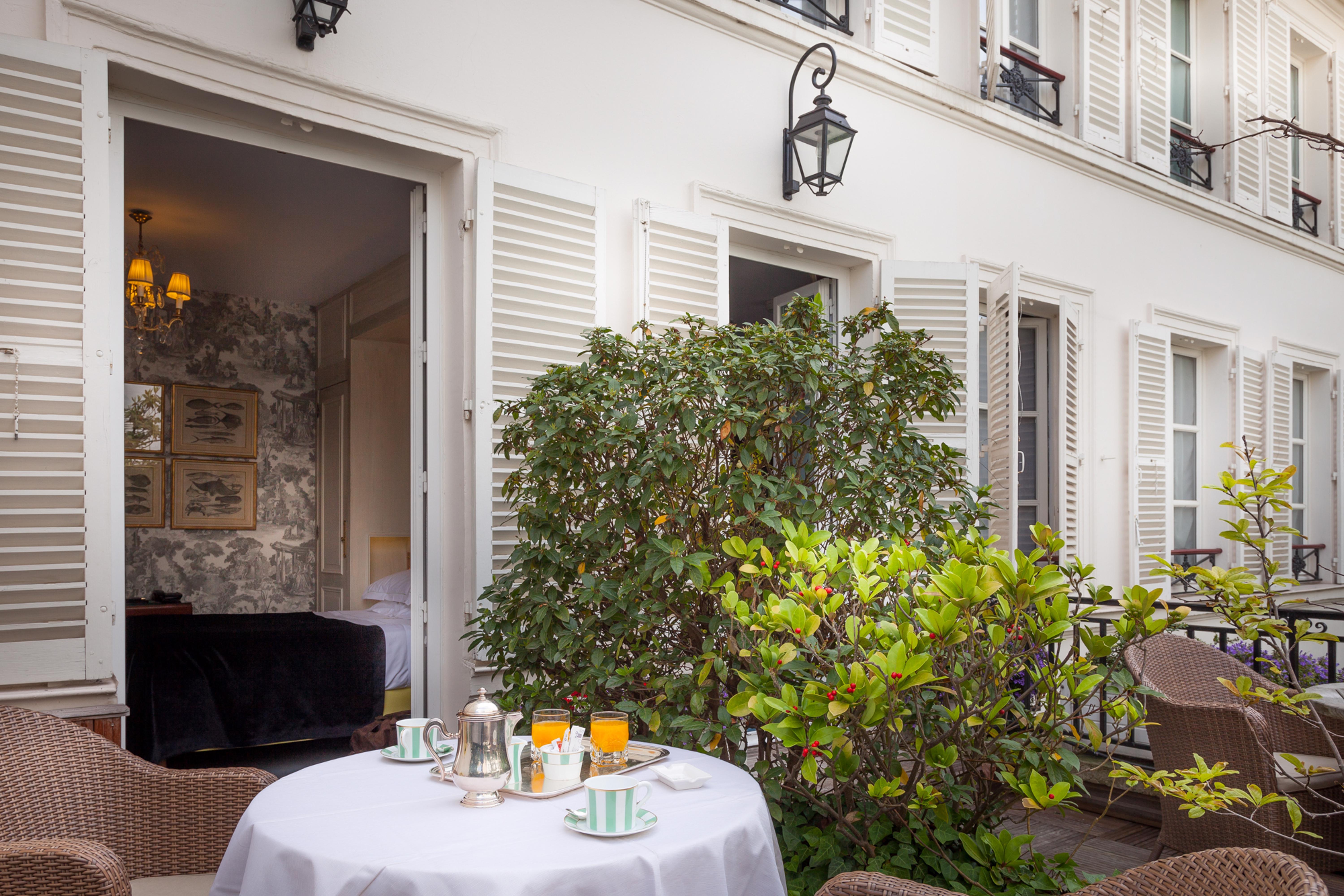 Hotel Duc De St-simon 4*