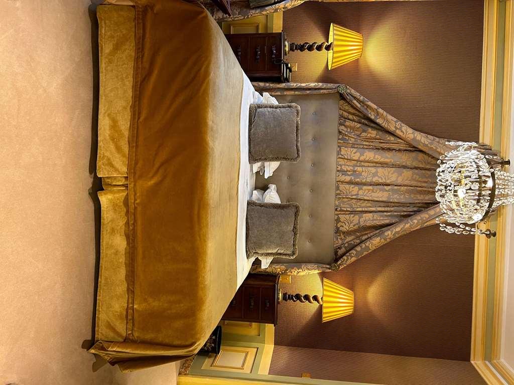 Duc De St-simon Hotel Paris