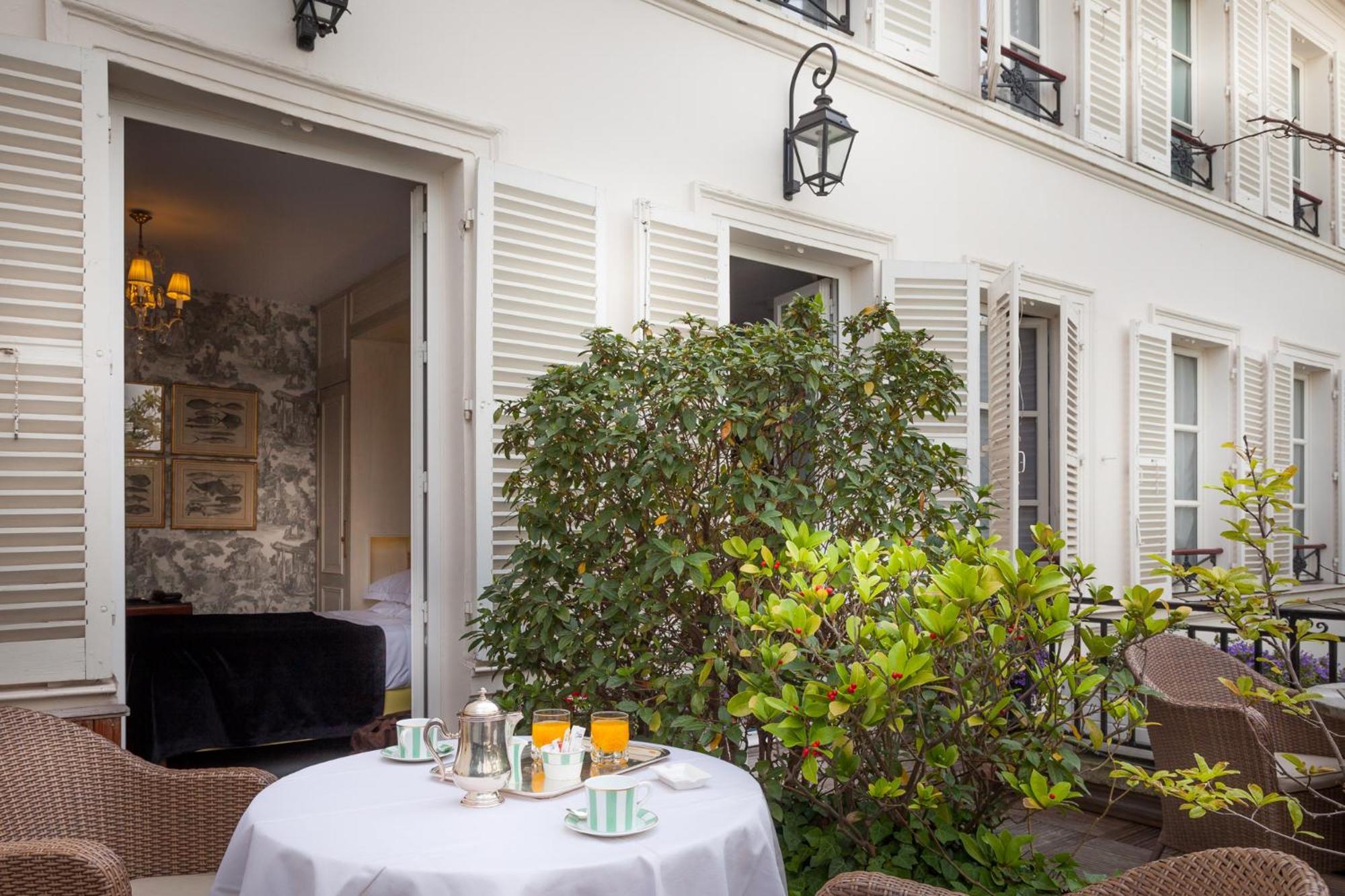 Hotel Duc De St-simon 4*
